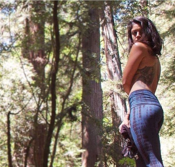 Earth Friendly Fashion- Plastic Free Clothing