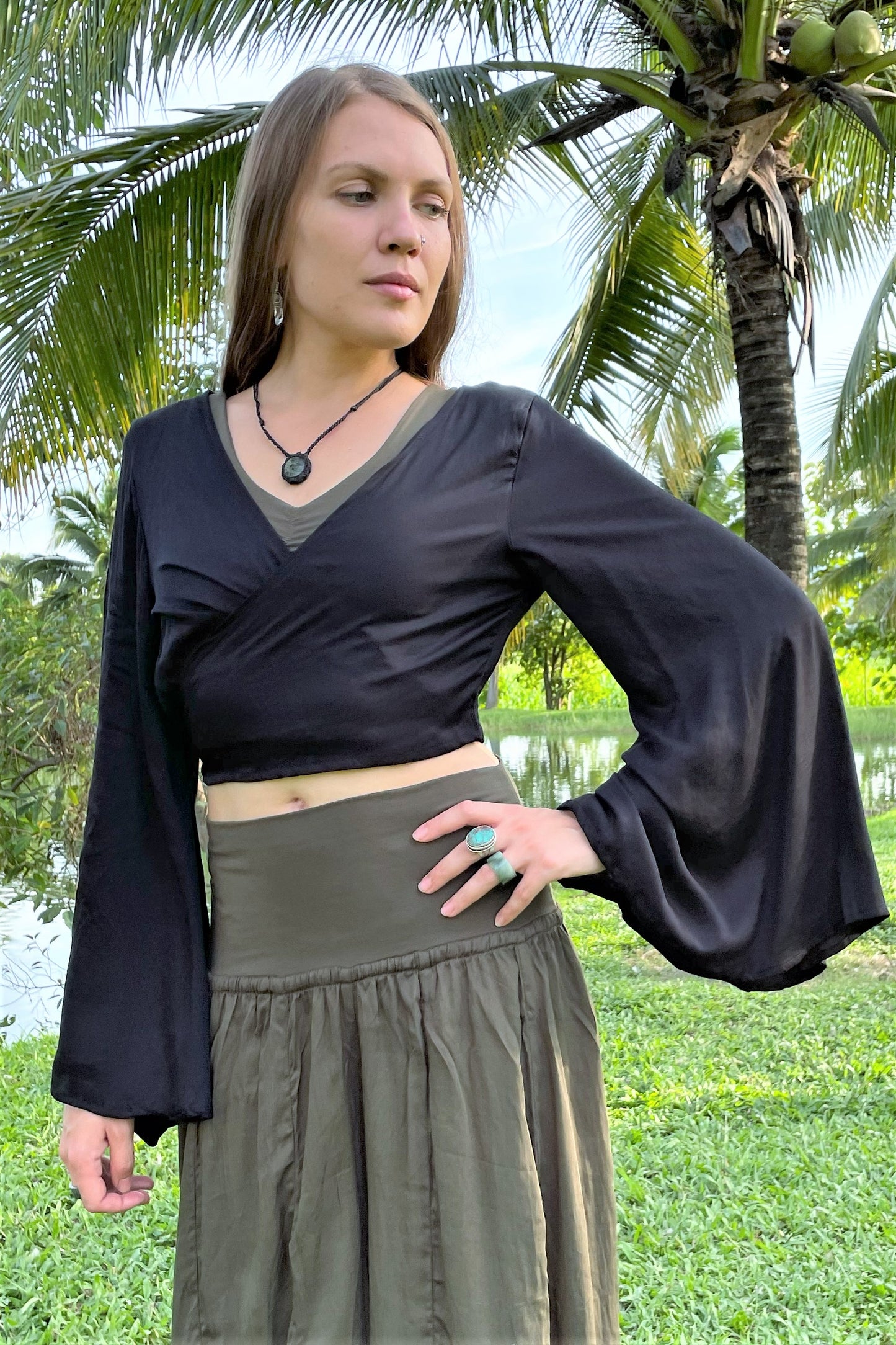 Lily Top in Onyx