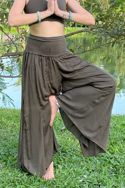 Persephone Pants in Sage