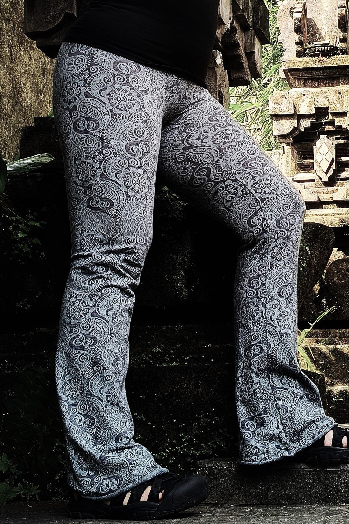 Black/White Paisley Flares